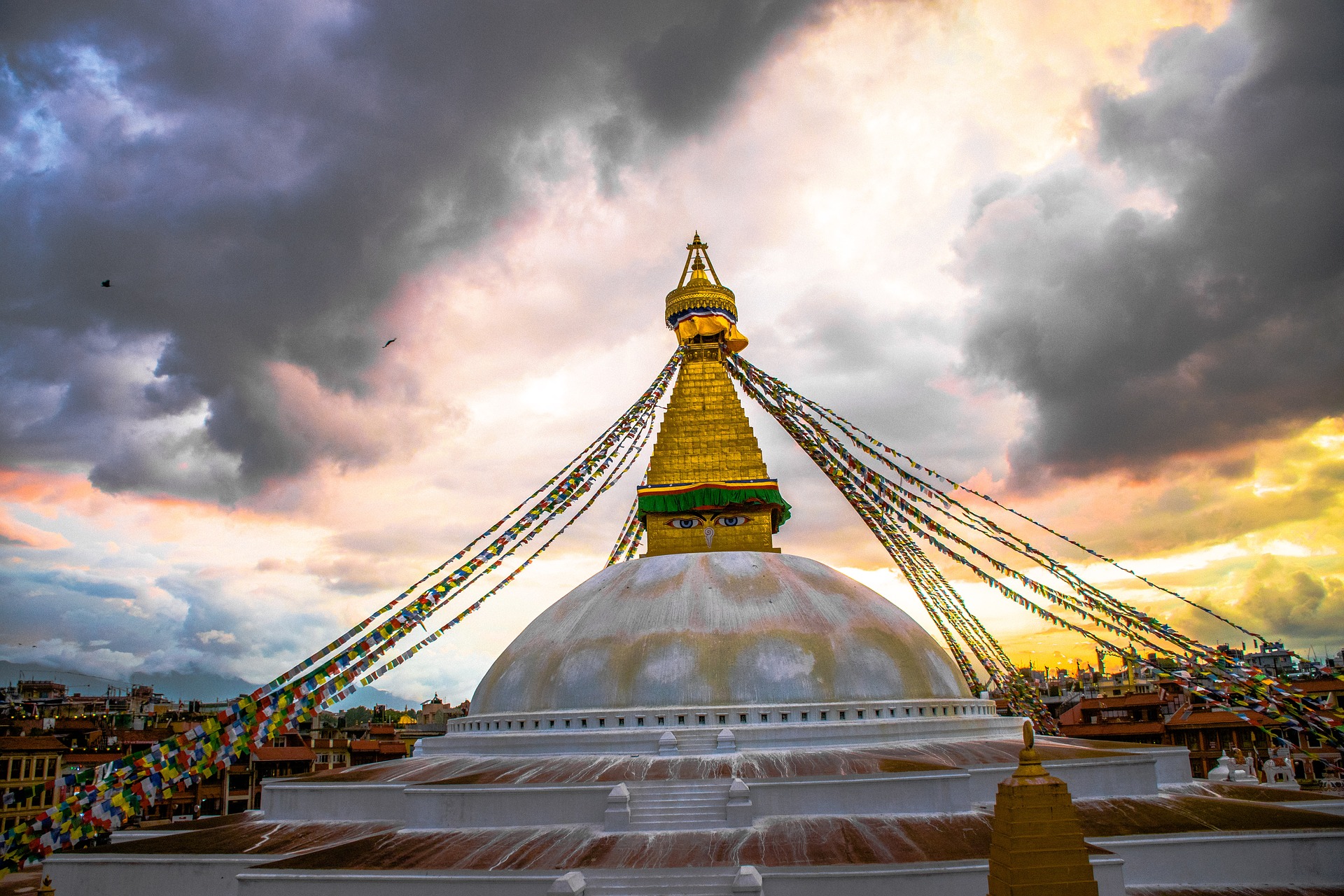 BOUDHANATH STUPA
